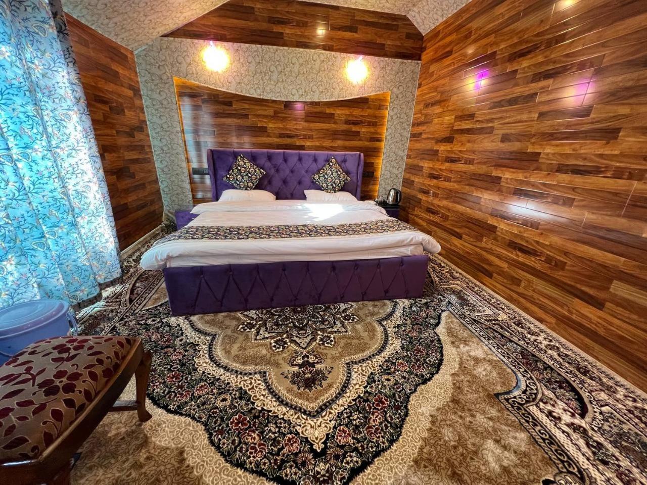 The Heritage Safina Group Of Houseboats Srinagar  Ngoại thất bức ảnh