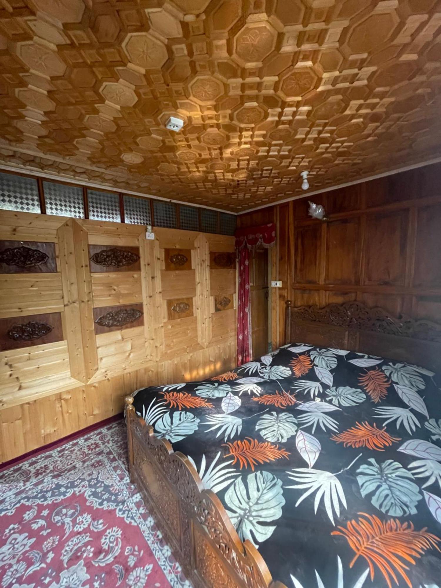 The Heritage Safina Group Of Houseboats Srinagar  Ngoại thất bức ảnh