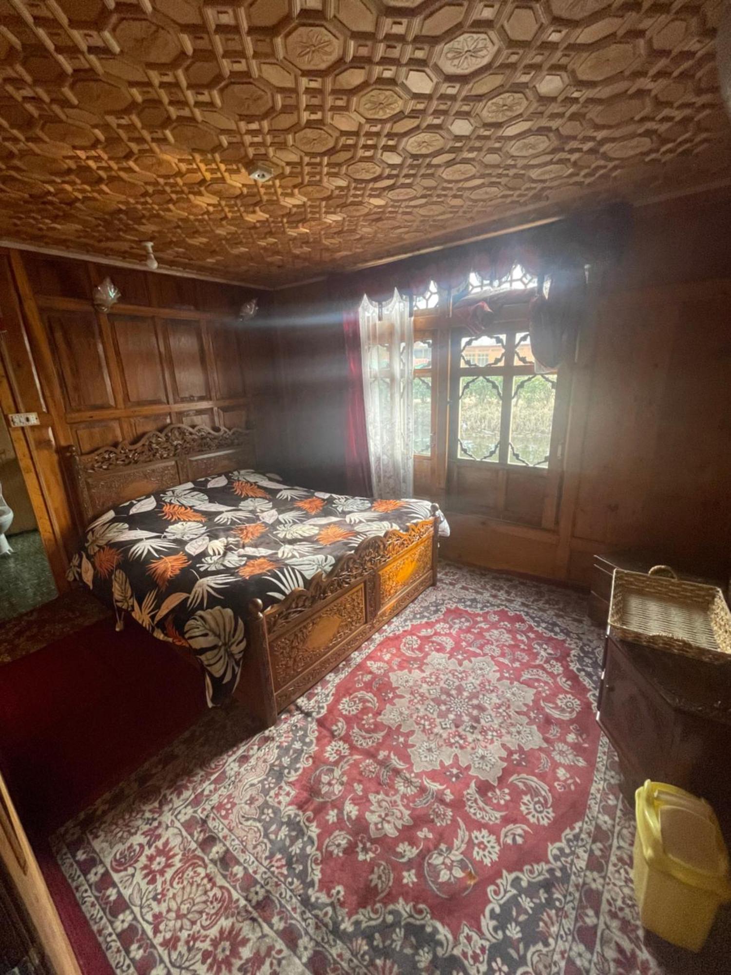 The Heritage Safina Group Of Houseboats Srinagar  Ngoại thất bức ảnh