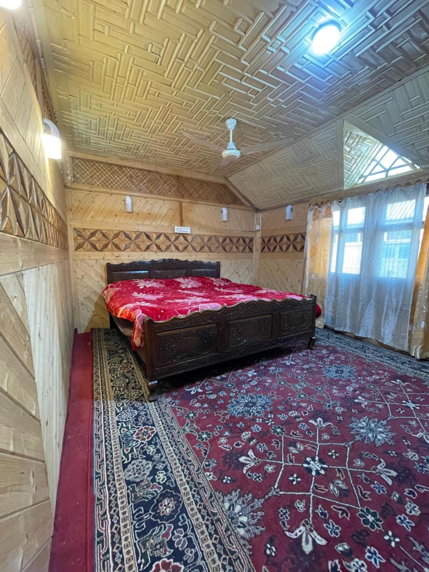 The Heritage Safina Group Of Houseboats Srinagar  Ngoại thất bức ảnh